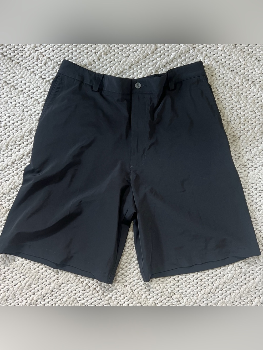 Nike Fit Dry Mens Black Flat Front Golf Shorts Size 33 EUC